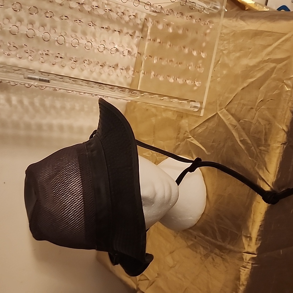 MEN'S HAT